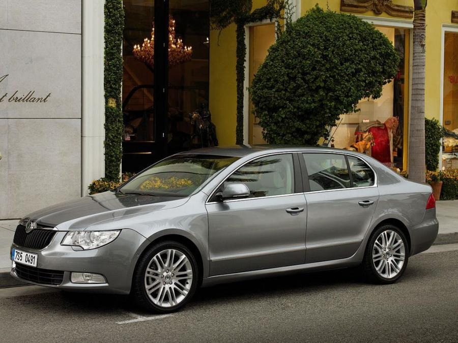  Skoda Superb 2008 года  (фото 131 из 131)